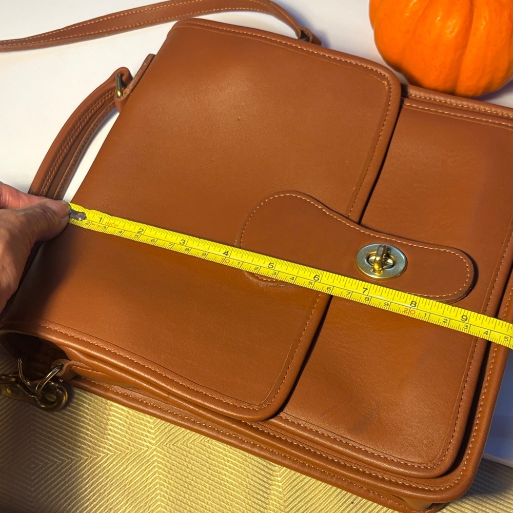 Vintage Coach Station Crossbody Bag - British Tan- never used!!! - Picture 11 of 14